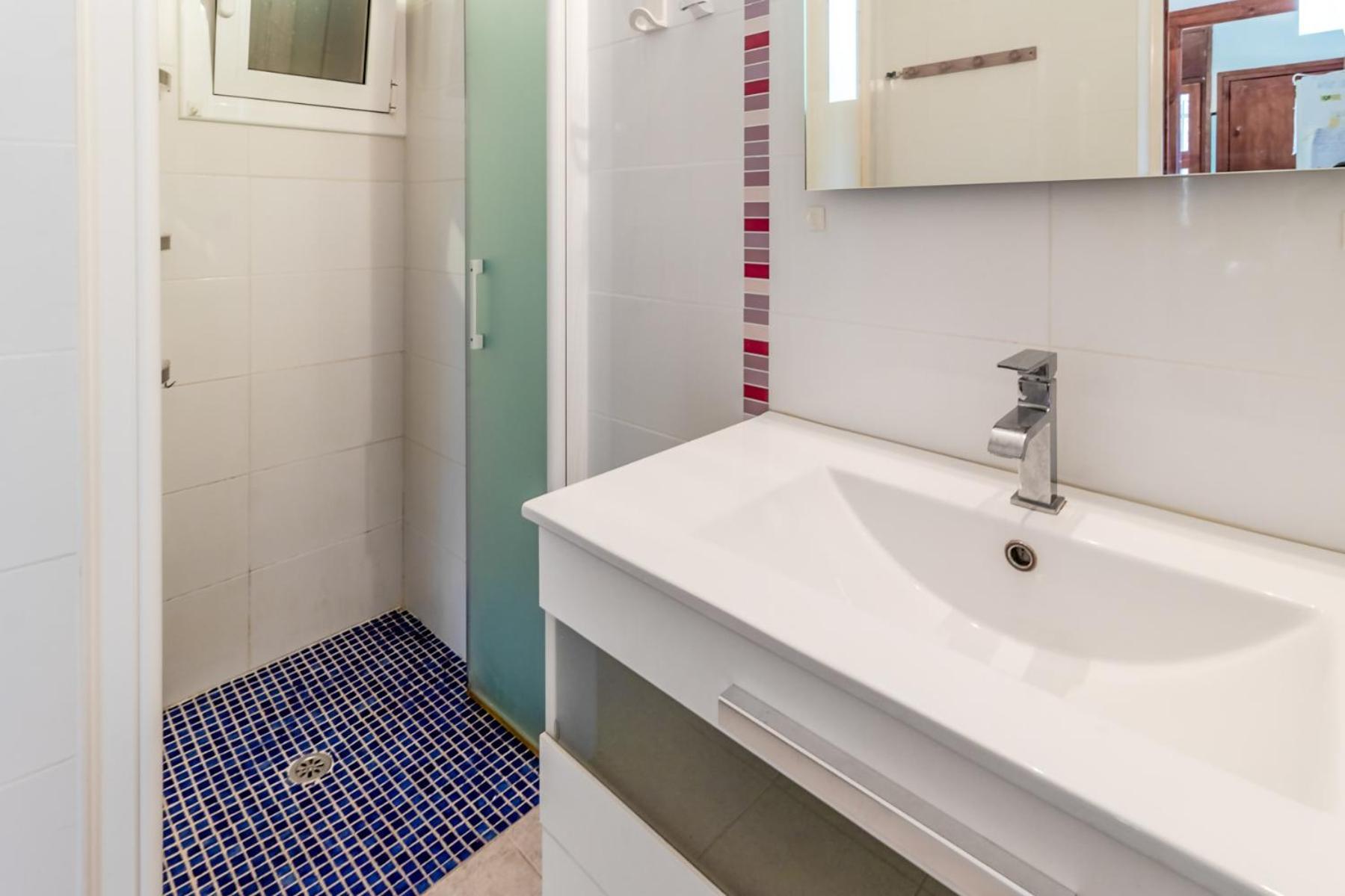 Carboneras 45 Apartamento Con Terraza Жирона Экстерьер фото
